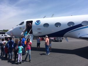 Guests board the G2 Hurricane Hunter aircraft at the Orlando, Florida stop of the 2017 Hurricane Hunter / Hurricane Awareness Tour. Photograph: Weatherboy