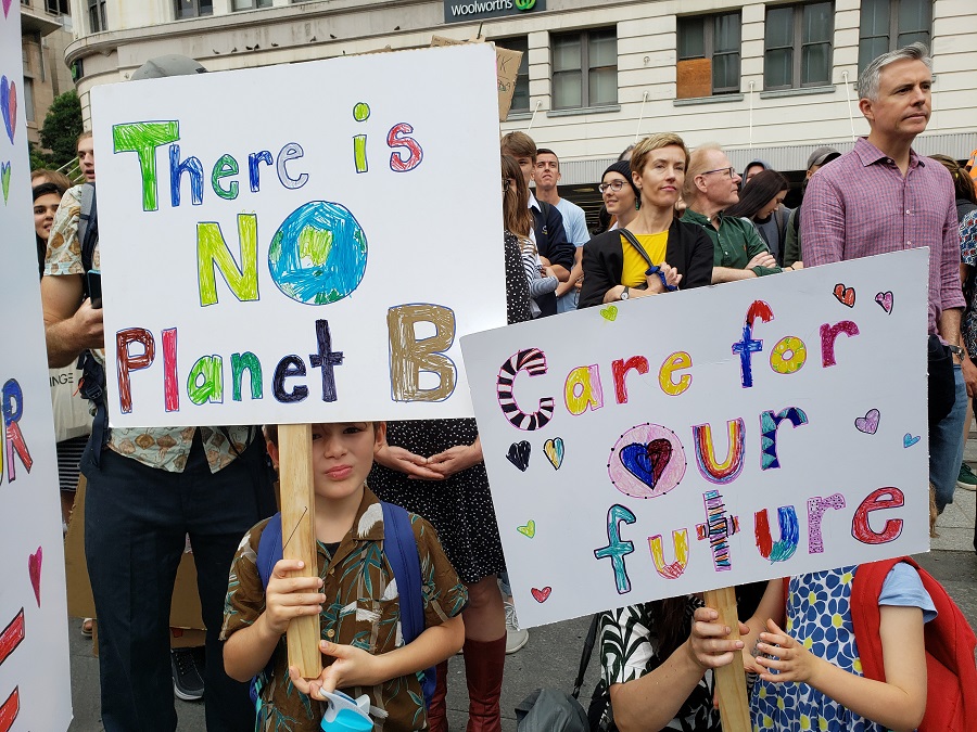 Students take to the streets in Sydney, Australia as a global Climate Strike kicks off on March 14. Image: Weatherboy