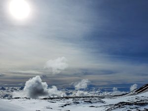 While it was 38 here, it was 84 on the coast below these clouds; in this general direction below the clouds is the city of Kona on Hawaii's Big Island's west coast. Image: Weatherboy